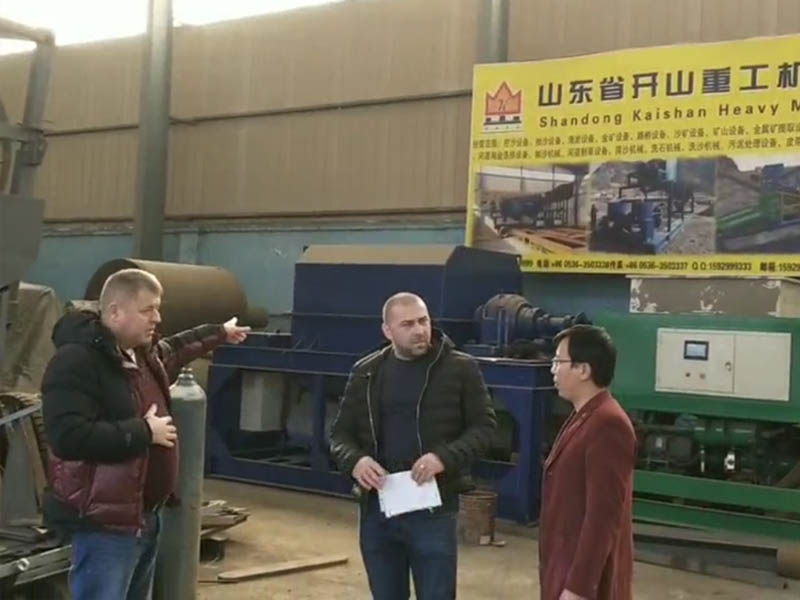 羅馬尼亞客戶考察訂購離心式沙金設備